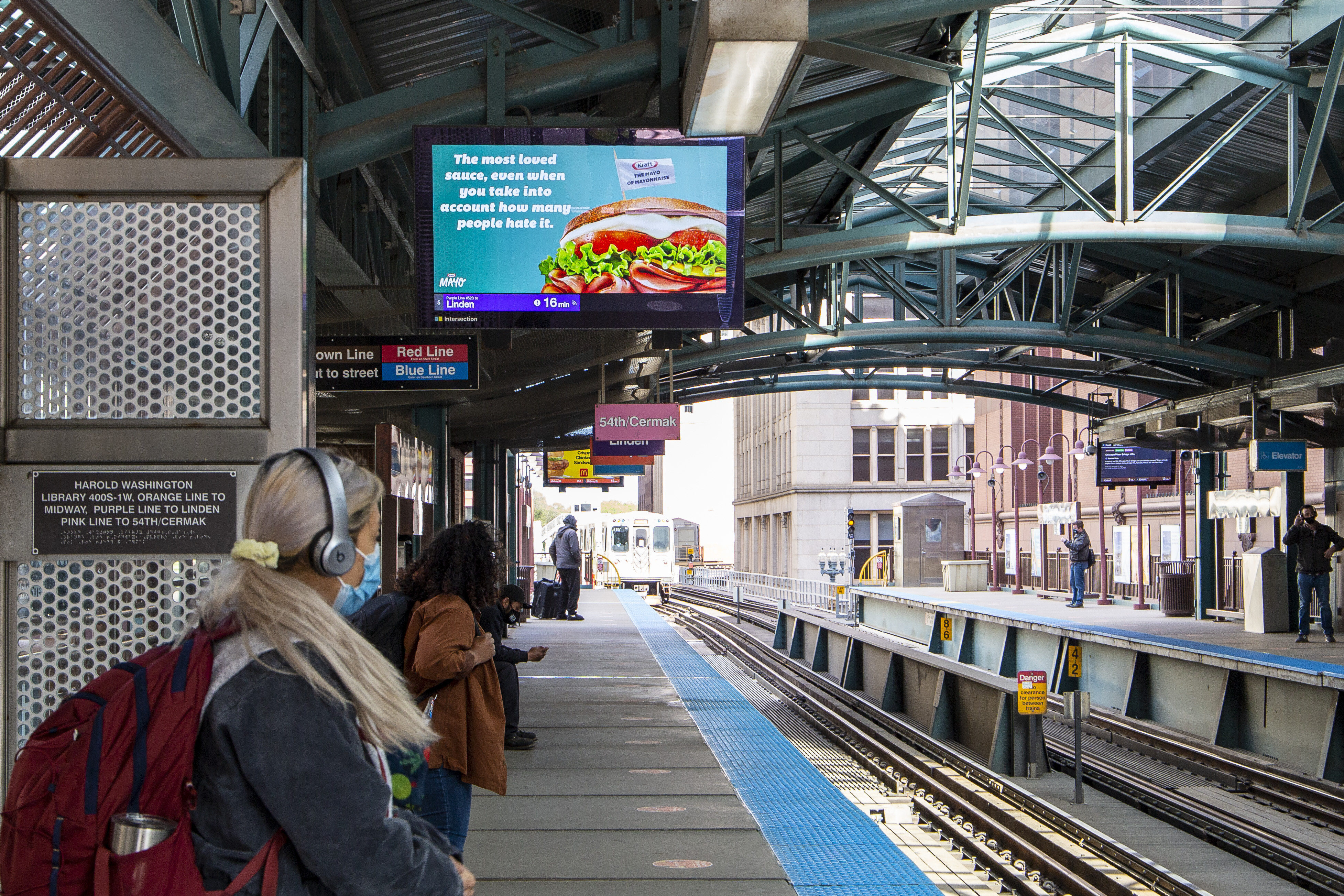 106_transit.train_stations_chi-library-state-station