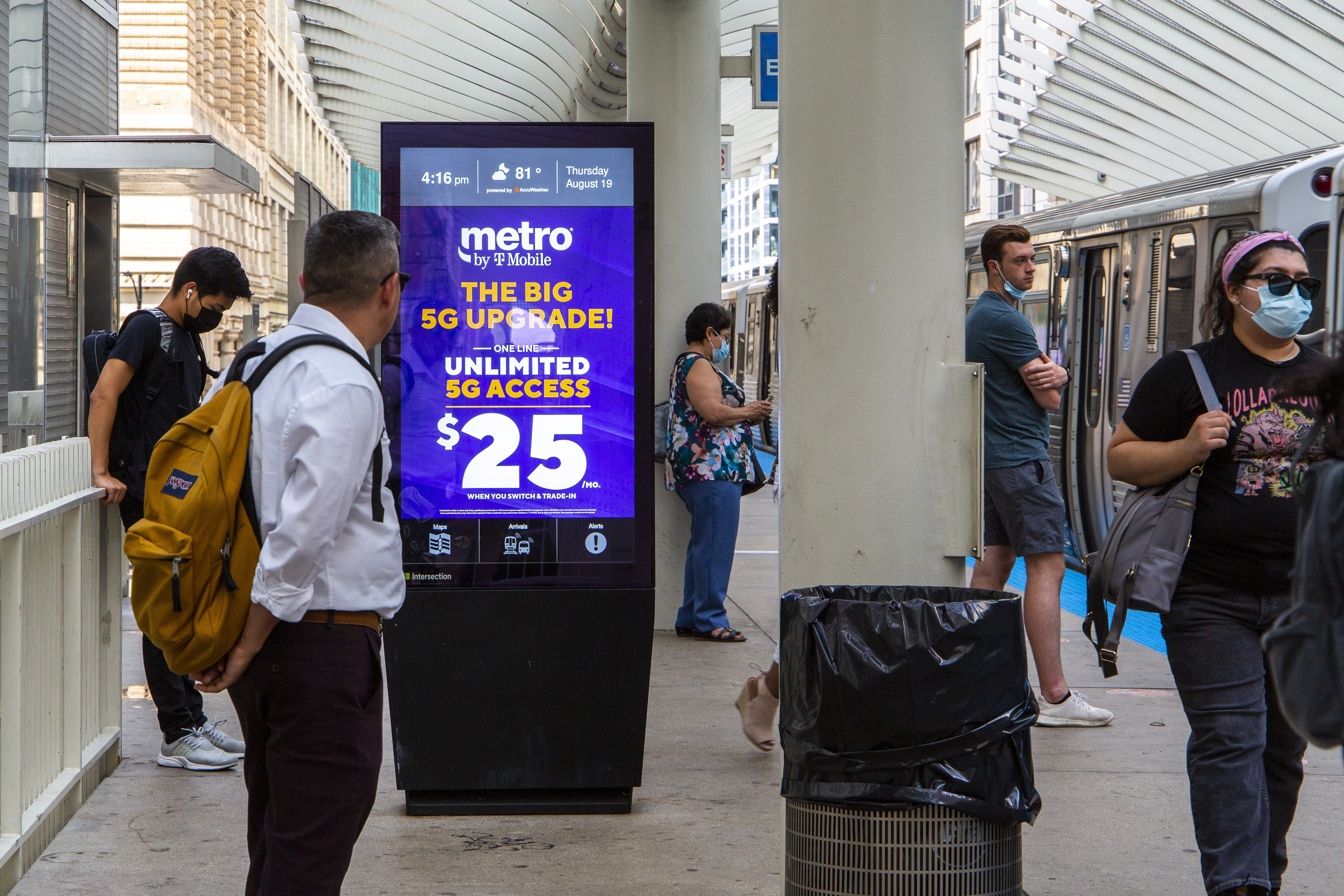 106_transit.train_stations_chi-washington-wabash-station