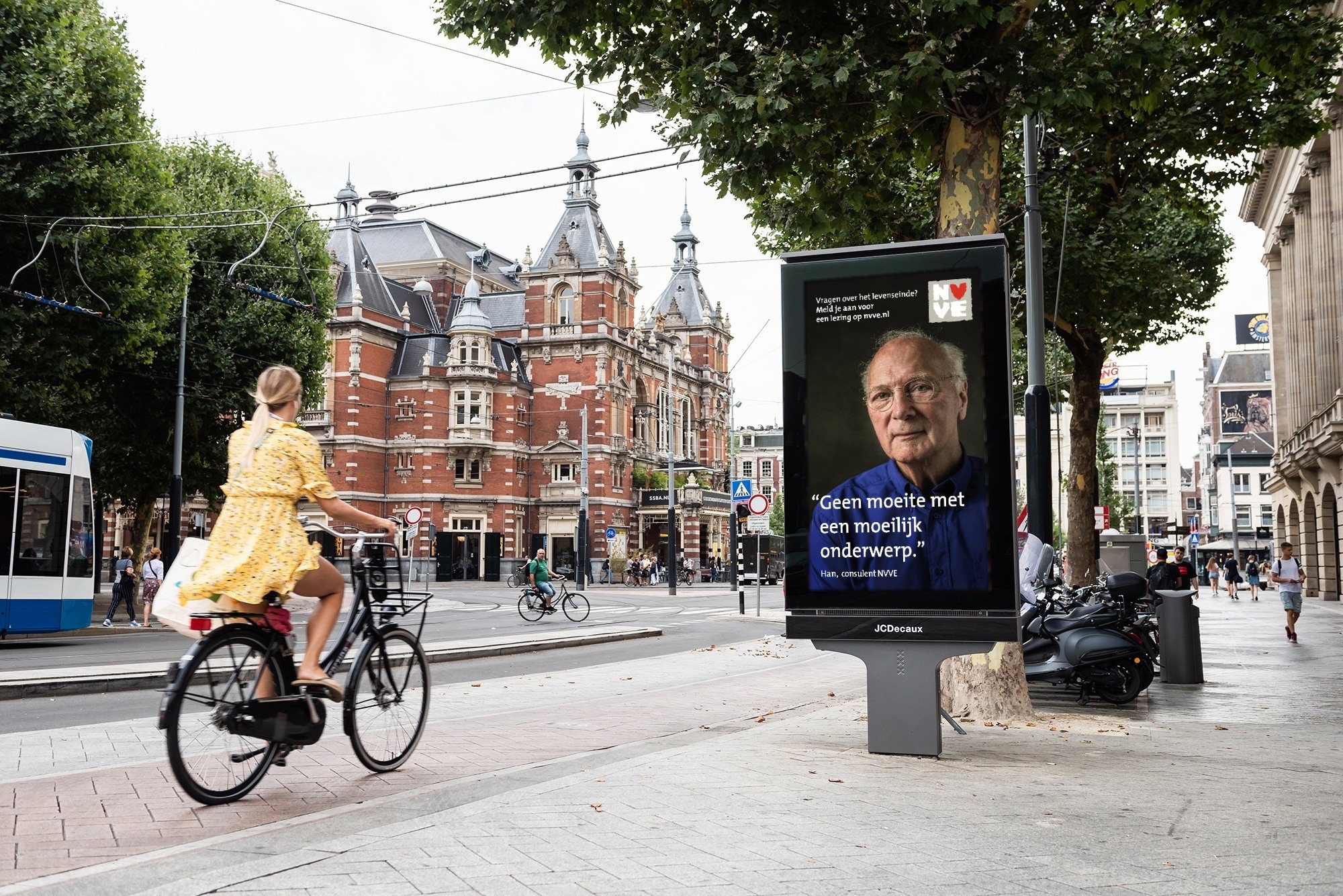 Reaching the Elderly: Targeted DOOH Campaigns in the Netherlands